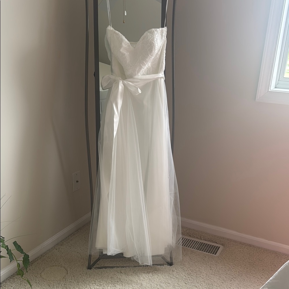 Lulu's Strapless White Tulle A-Line Dress with Bow